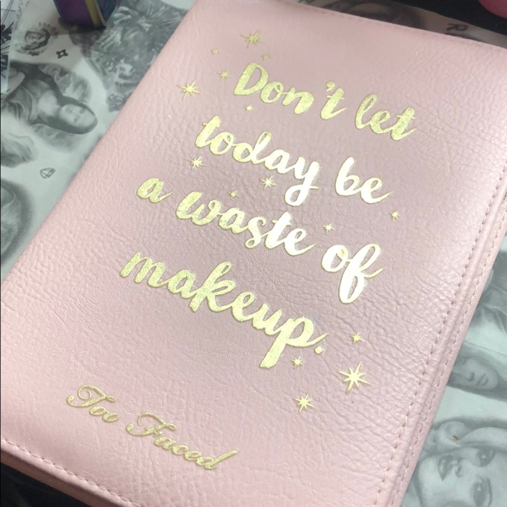 Too Faced Faux Leather Component